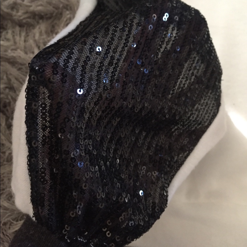 LS beautiful top💕 - Picture 11 of 16